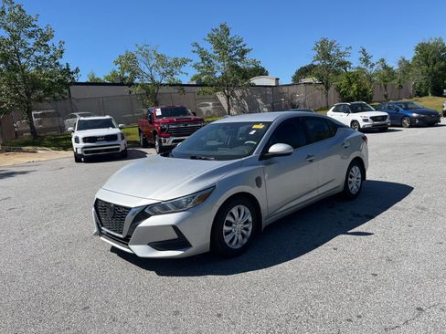 Used 2022 Nissan Sentra S w/ Trunk Package FWD image 1