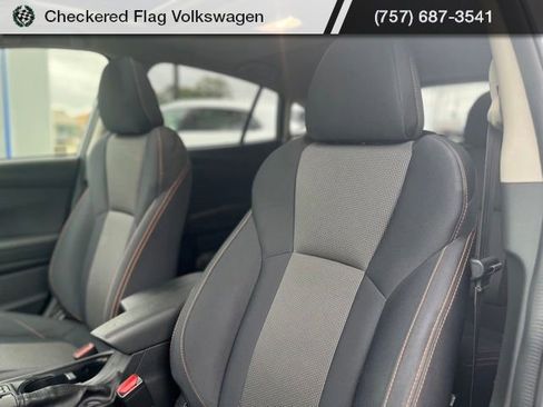 Used 2020 Subaru Crosstrek 2.0i Premium w/ Moonroof Package 2 AWD/4WD image 22