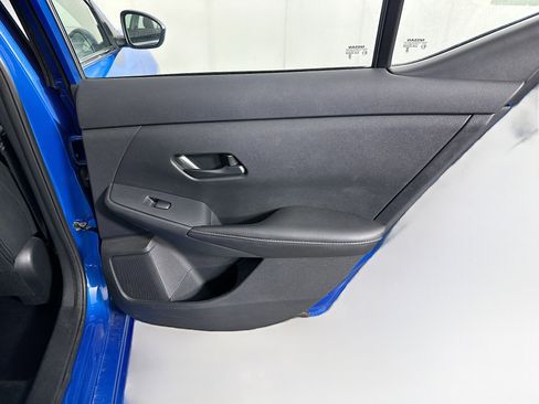 Used 2024 Nissan Sentra SV image 27