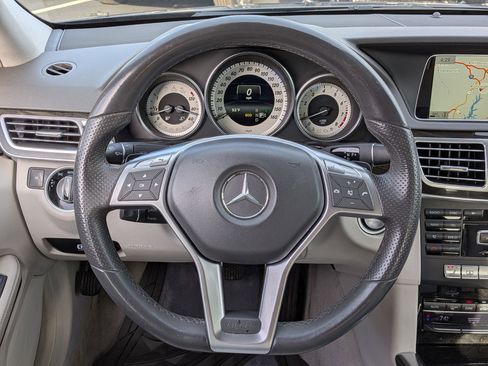 Used 2014 Mercedes-Benz E 350 Sedan image 13