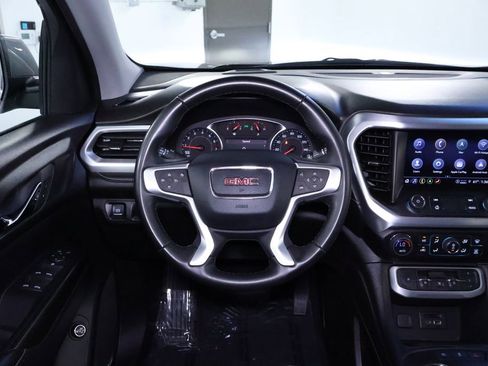 Used 2023 GMC Acadia SLT image 21