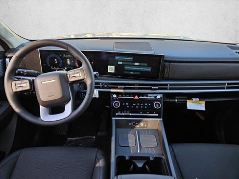 Used 2025 Hyundai Santa Fe SEL image 11