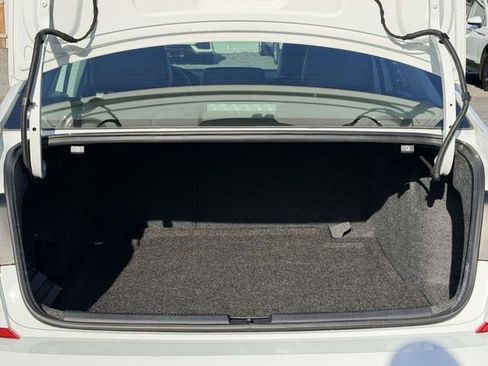 Used 2020 Volkswagen Passat 2.0T SE w/ Sunroof Package image 10