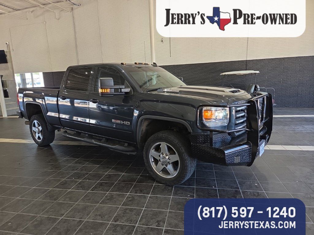Used 2018 GMC Sierra 2500 SLT w/ Duramax Plus Package AWD/4WD image 2