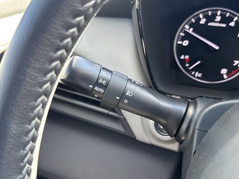 Used 2020 Subaru Outback Premium image 16