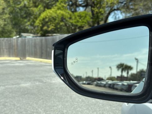 Used 2022 Lexus ES 350 Ultra Luxury w/ Accessory Package 2 image 16