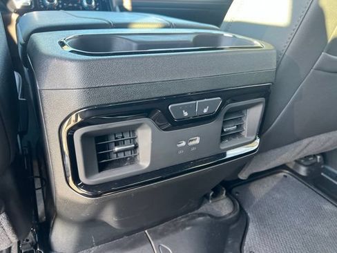 Used 2025 GMC Sierra 1500 AT4 AWD/4WD image 22