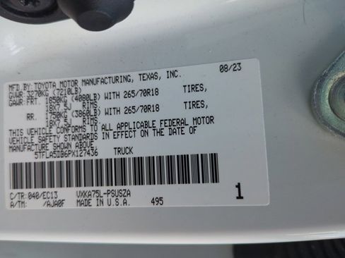 Used 2023 Toyota Tundra SR5 w/ SR5 Premium Package image 15