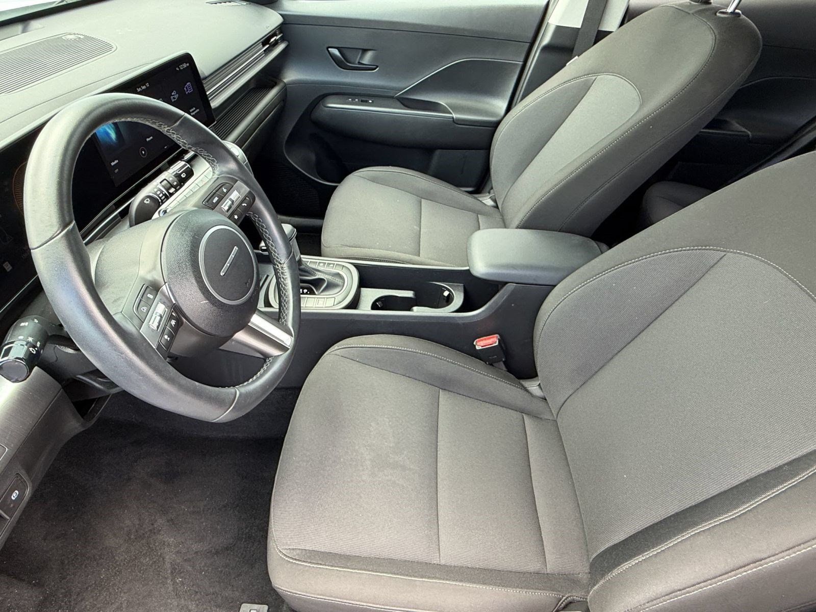 Used 2026 Hyundai Kona SEL Sport FWD image 5