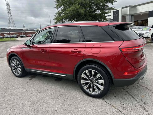 Certified 2022 Lincoln Corsair Reserve w/ Elements Package FWD image 7