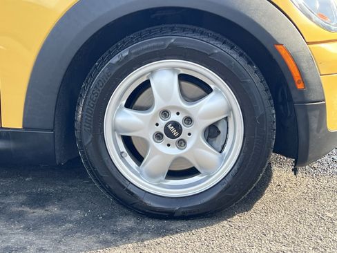 Used 2009 MINI Cooper Hardtop image 11