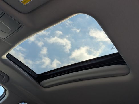 Used 2017 Acura MDX SH-AWD w/ Advance Package image 22