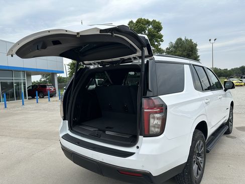 Certified 2021 Chevrolet Tahoe Z71 w/ Z71 Off-Road Package AWD/4WD image 22