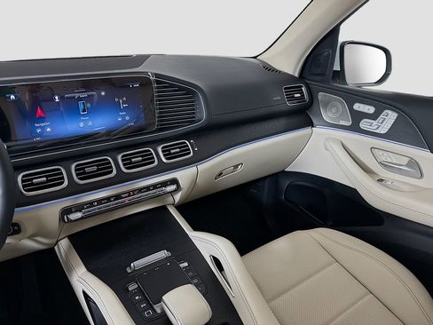 Used 2026 Mercedes-Benz GLE 350 4MATIC image 25