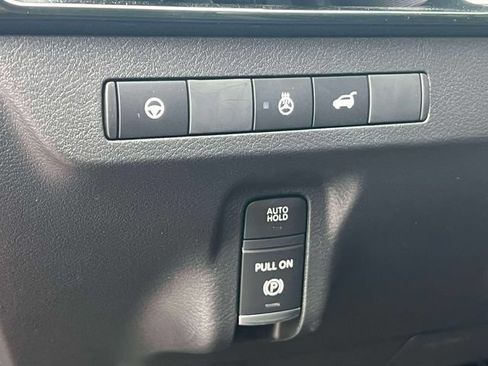 Certified 2025 Nissan Murano SL w/ Cargo Package AWD/4WD image 21