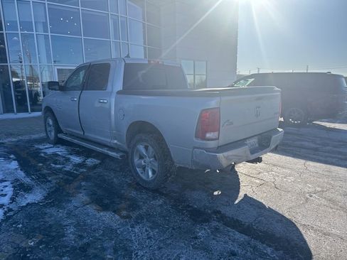 Used 2016 RAM 1500 Big Horn image 3