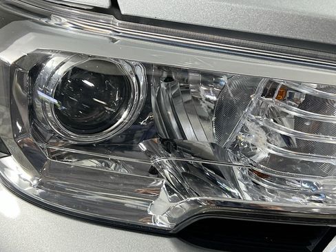 Used 2023 Toyota Tacoma SR5 image 12