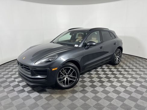 Certified 2026 Porsche Macan AWD/4WD image 1