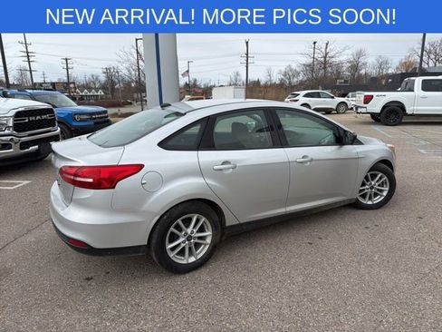 Used 2018 Ford Focus SE image 4