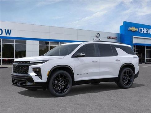New 2026 Chevrolet Traverse RS image 2