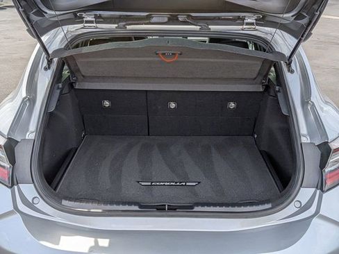 Used 2019 Toyota Corolla XSE image 10