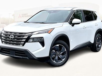 Used 2024 Nissan Rogue SV