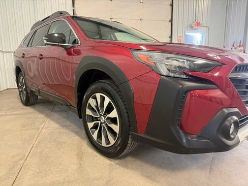 Certified 2023 Subaru Outback Limited AWD/4WD image 10