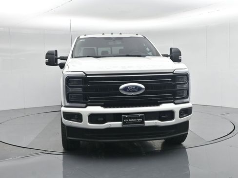 New 2026 Ford F350 Platinum w/ FX4 Off-Road Package AWD/4WD image 27