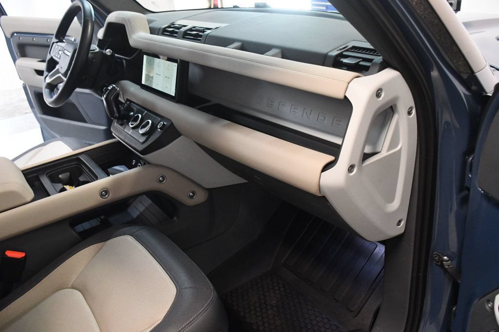 Used 2024 Land Rover Defender 110 X-Dynamic SE AWD/4WD image 28