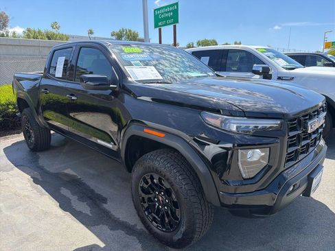 Certified 2026 GMC Canyon Elevation w/ Convenience Package RWD image 9