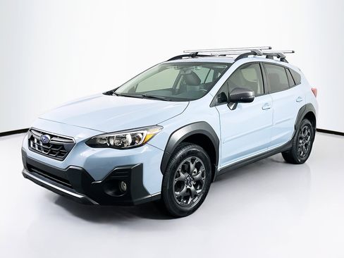 Used 2021 Subaru Crosstrek 2.5i Sport w/ Moonroof Package image 3