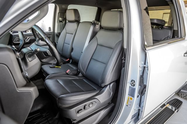 Used 2024 Chevrolet Silverado 2500 LTZ AWD/4WD image 36