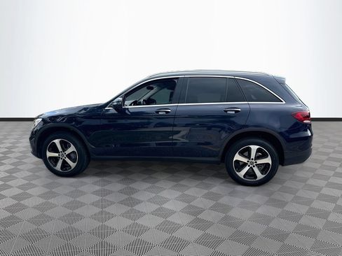 Used 2021 Mercedes-Benz GLC 300 w/ Exterior Lighting Package image 9