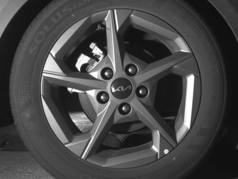 Used 2025 Kia K4 FWD image 15