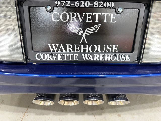 Used 2004 Chevrolet Corvette Convertible w/ Preferred Equipment Group RWD image 4
