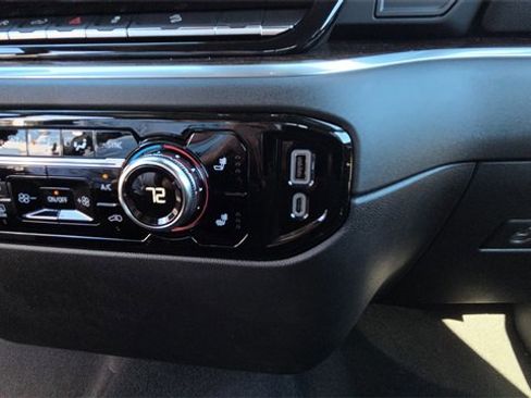 New 2026 GMC Sierra 1500 SLE w/ X31 Off-Road Package image 30