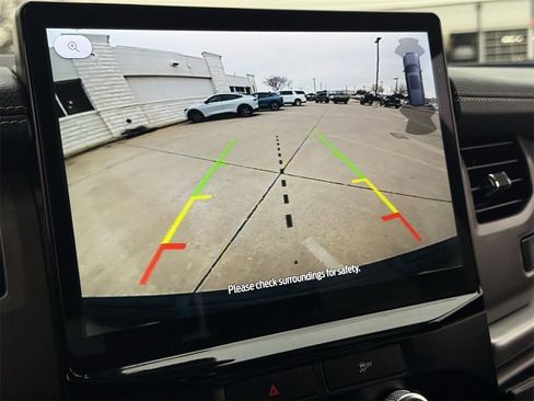 Certified 2022 Ford Expedition XLT image 18