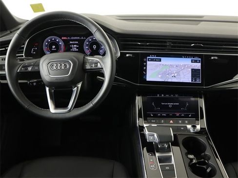 Certified 2025 Audi Q7 3.0T Premium image 21