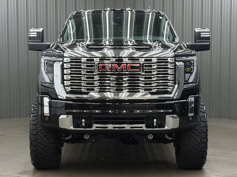 Used 2026 GMC Sierra 3500 Denali w/ Denali Reserve Package AWD/4WD image 8