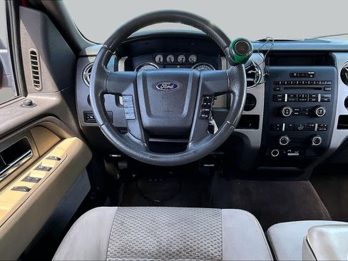 Used 2010 Ford F150 XLT RWD image 4