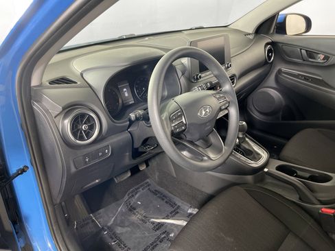 Used 2023 Hyundai Kona SEL image 9