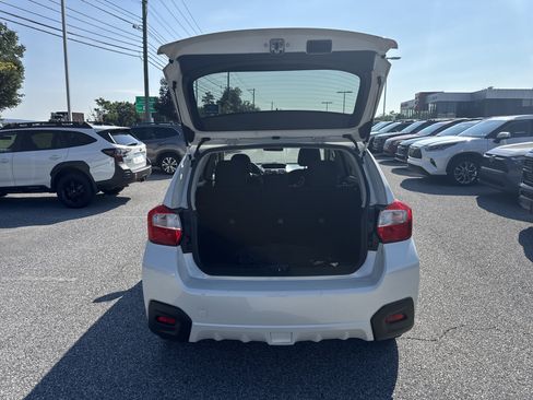 Used 2017 Subaru Crosstrek 2.0i Premium AWD/4WD image 25