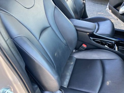 Used 2019 Toyota Prius Prime image 21