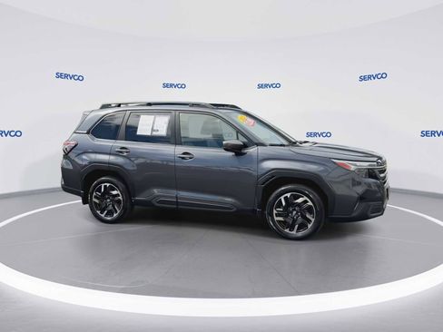 Used 2025 Subaru Forester Limited AWD/4WD image 9