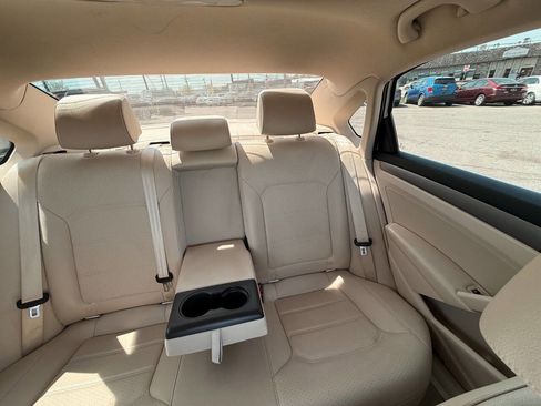 Used 2014 Volkswagen Passat TDI SE image 48