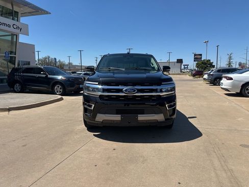 Used 2024 Ford Expedition Max Limited image 2