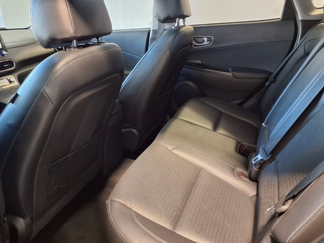 Used 2021 Hyundai Kona Ultimate FWD image 19