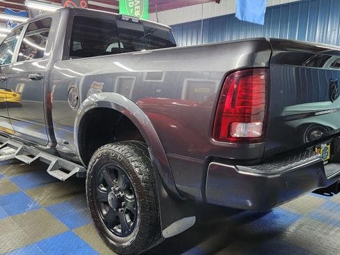 Used 2018 RAM 2500 Laramie w/ Sport Appearance Group image 4