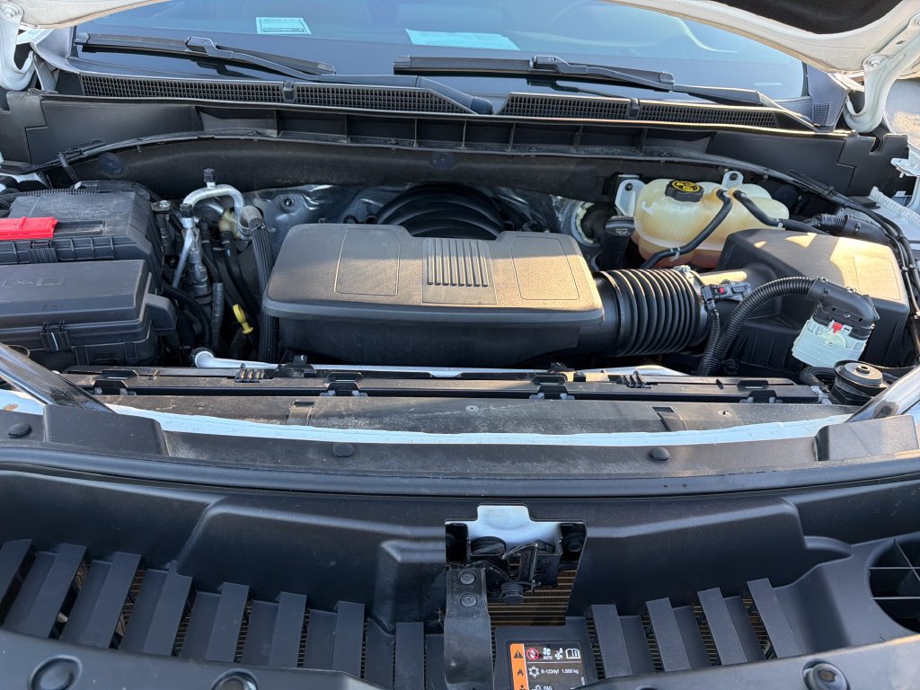 Used 2022 GMC Yukon AT4 w/ Max Trailering Package AWD/4WD image 13