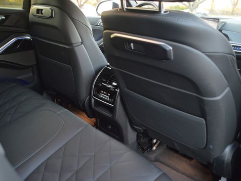 Certified 2025 BMW X6 xDrive40i image 32